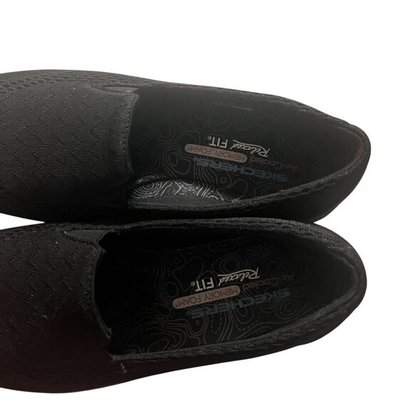 Skechers Womens Relaxed Fit Black Slip-On Shoes Mesh Comfort Sole size 7 - Picture 5 of 9